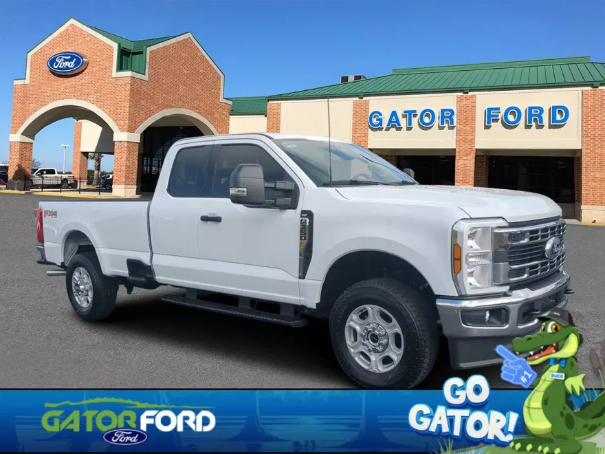 2025 Ford F-350 XLT photo 1