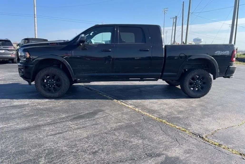 2021 Ram 2500 Limited photo 1