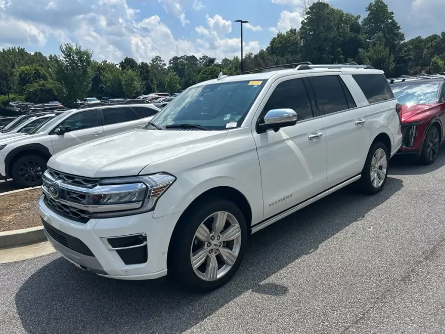 2024 Ford Expedition MAX Platinum photo 1