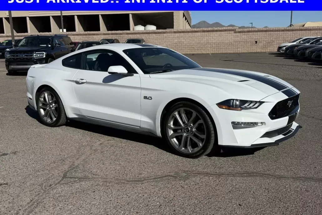 2022 Ford Mustang GT Premium photo 1