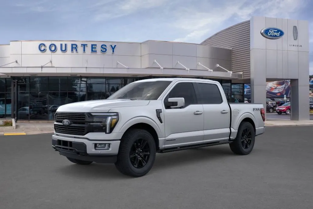 2025 Ford F-150 Platinum photo 1