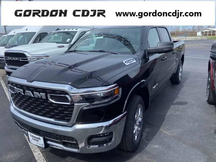 2025 Ram 1500 Big Horn photo 1