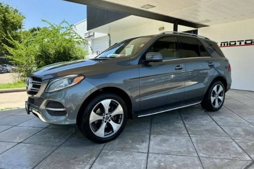 2017 Mercedes Benz GLE 350 photo 1