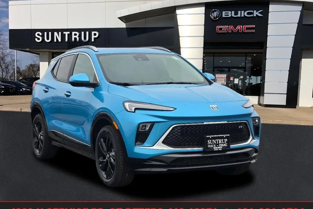 2025 Buick Encore GX Sport Touring photo 1
