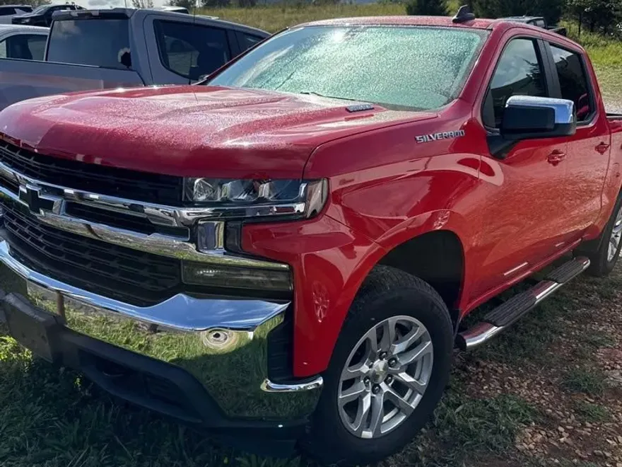 2020 Chevrolet Silverado 1500 LT photo 1