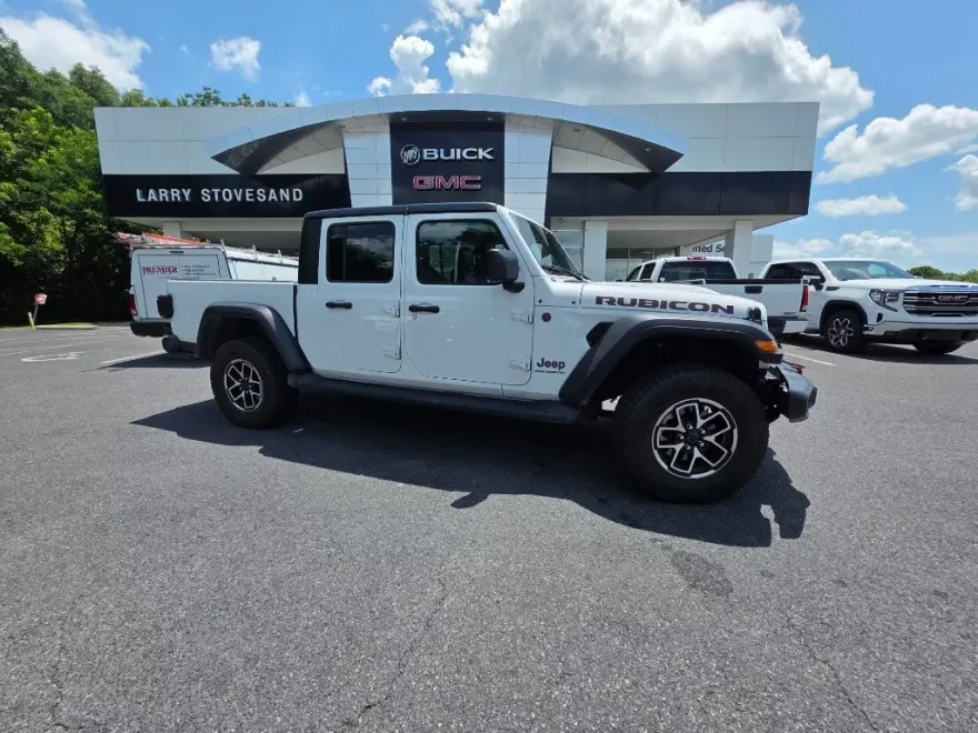 2024 Jeep Gladiator Rubicon photo 1