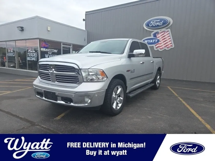 2016 Ram 1500 Big Horn photo 1