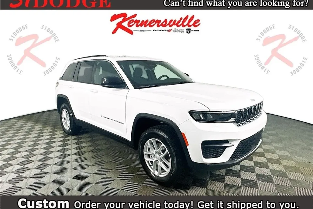 2025 Jeep Grand Cherokee Laredo X photo 1