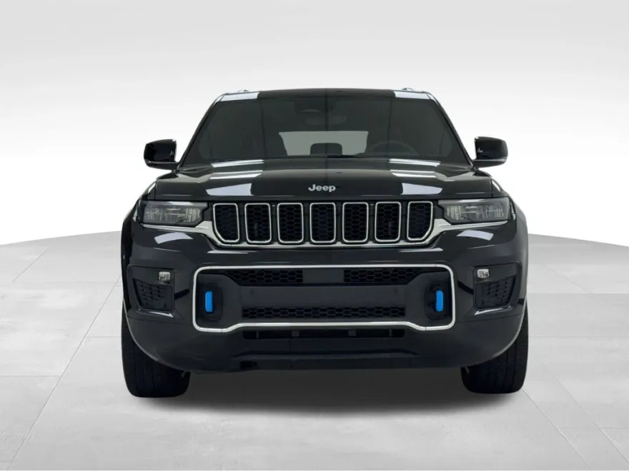 2022 Jeep Grand Cherokee Overland 4xe photo 1