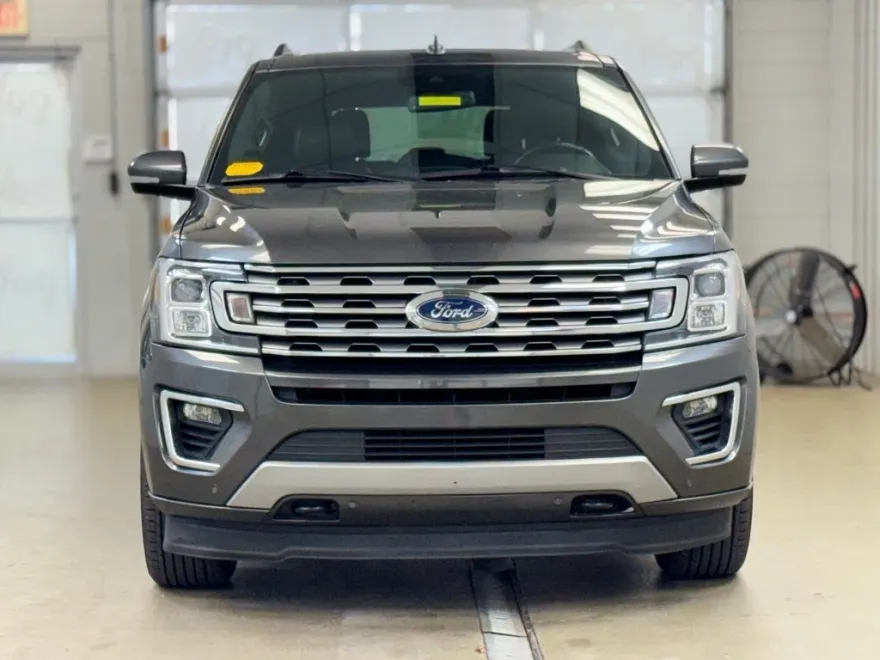 2021 Ford Expedition MAX Limited photo 1