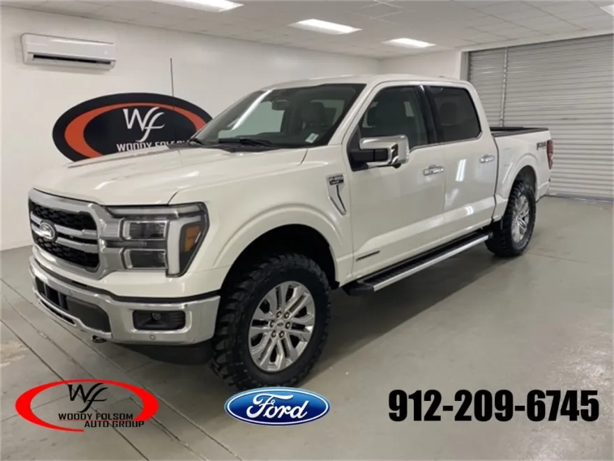 2025 Ford F-150 Lariat photo 1