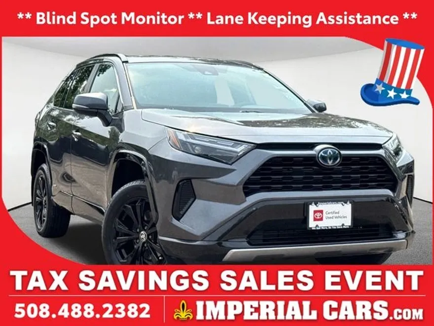 2024 Toyota RAV4 Hybrid SE photo 1