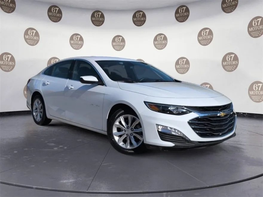 2022 Chevrolet Malibu 1LT photo 1