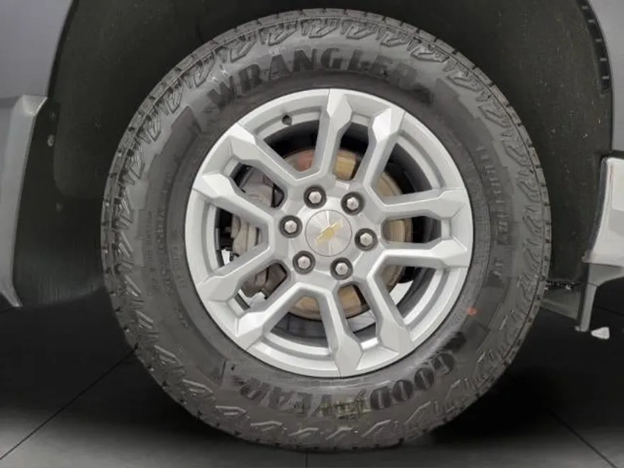 2022 Chevrolet Silverado 1500 LT photo 1