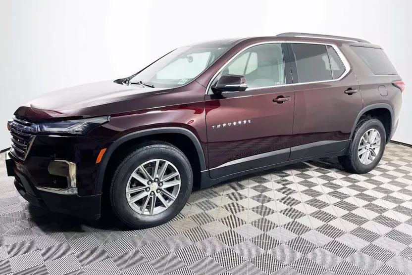 2023 Chevrolet Traverse Cloth photo 1