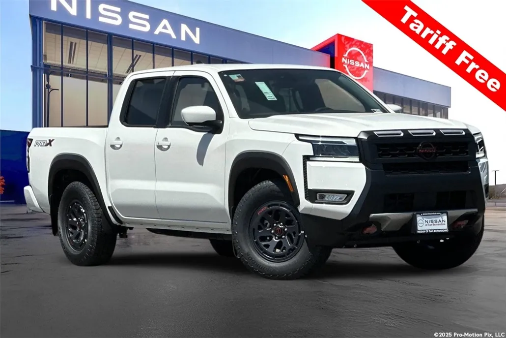 2025 Nissan Frontier PRO-X photo 1
