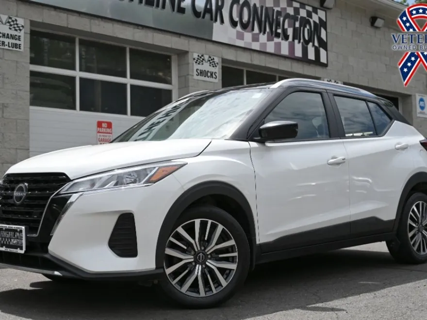 2023 Nissan Kicks SV photo 1