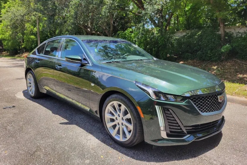2020 Cadillac CT5 Luxury photo 1