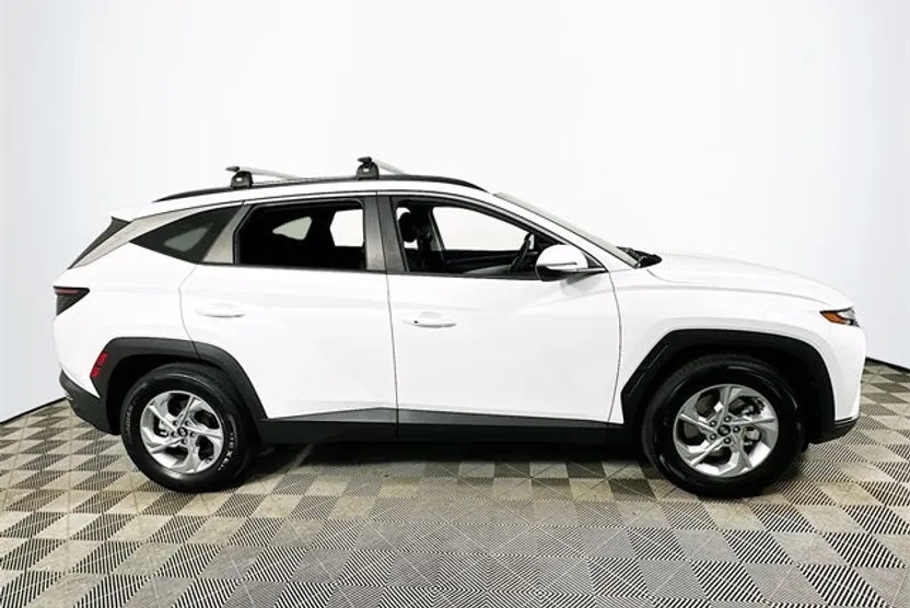 2022 Hyundai Tucson SEL photo 1