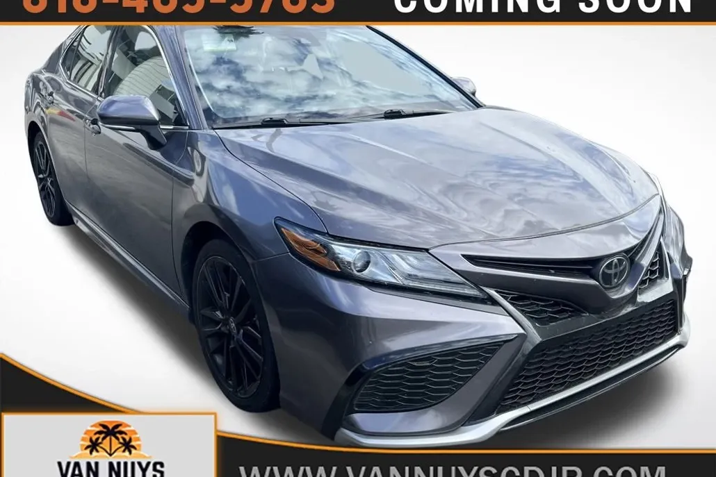 2023 Toyota Camry XSE photo 1