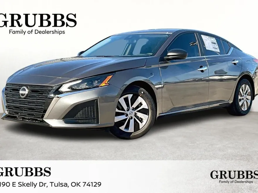 2025 Nissan Altima 2.5 S photo 1