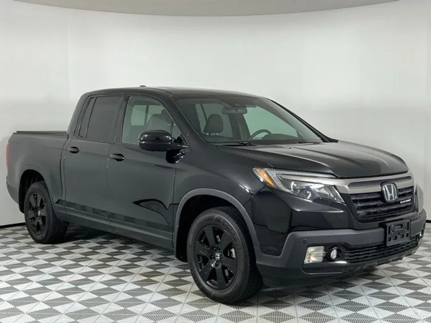 2020 Honda Ridgeline Black Edition photo 1