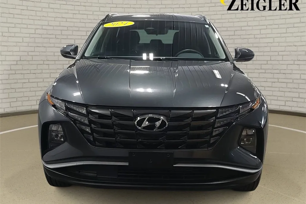 2024 Hyundai Tucson SEL photo 1