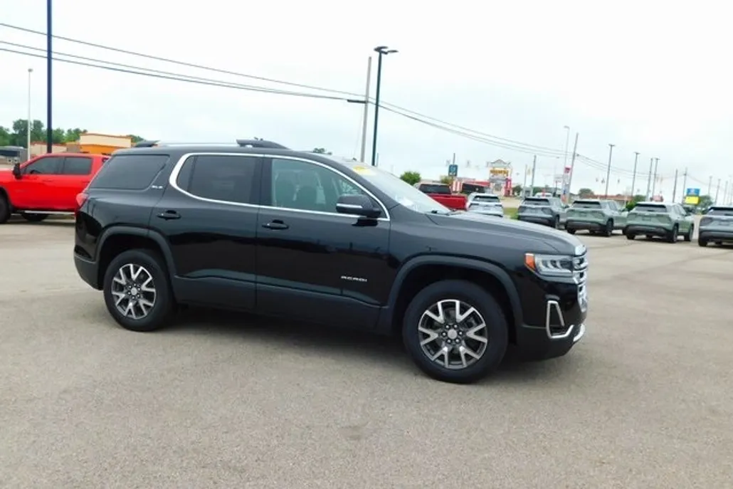 2023 Gmc Acadia SLE photo 1