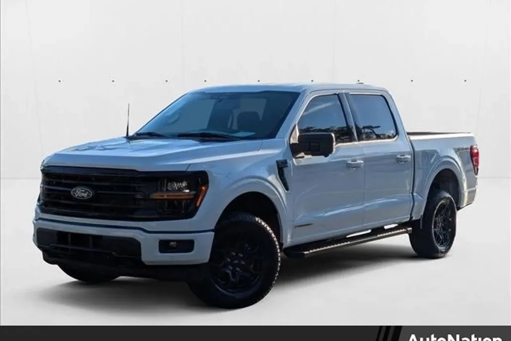 2025 Ford F-150 XLT photo 1