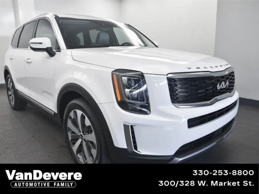 2022 Kia Telluride EX photo 1