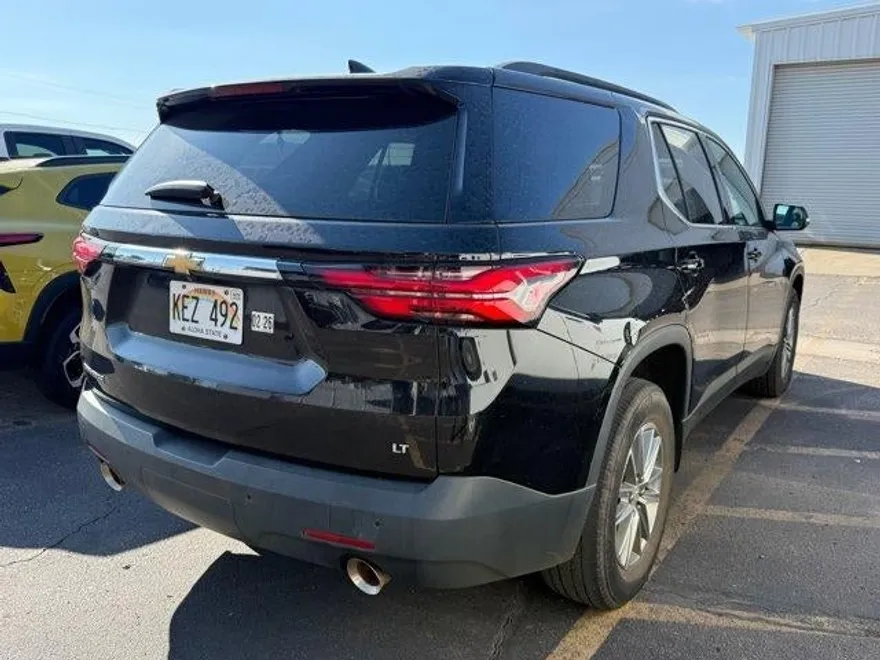 2023 Chevrolet Traverse Cloth photo 1