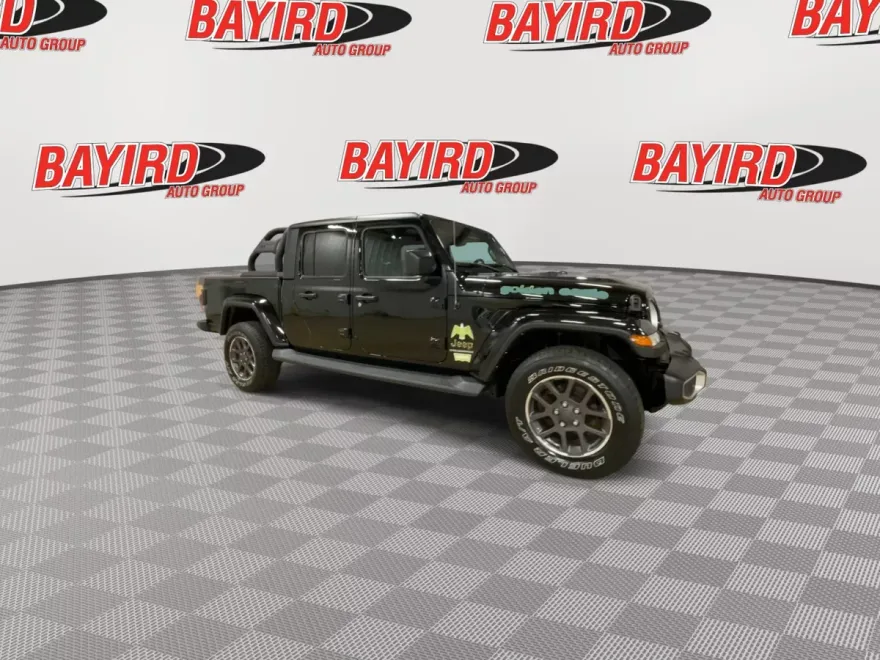 2023 Jeep Gladiator Overland photo 1