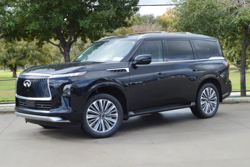 2026 Infiniti QX80 Sensory photo 1