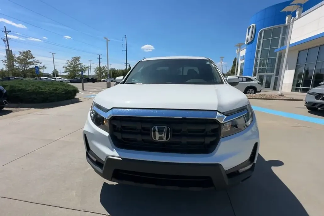 2025 Honda Ridgeline RTL photo 1