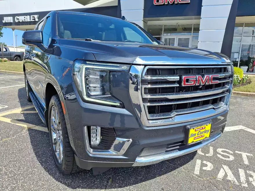 2021 Gmc Yukon XL SLT photo 1