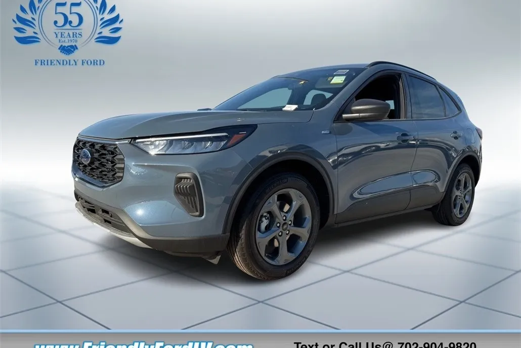2025 Ford Escape ST-Line photo 1