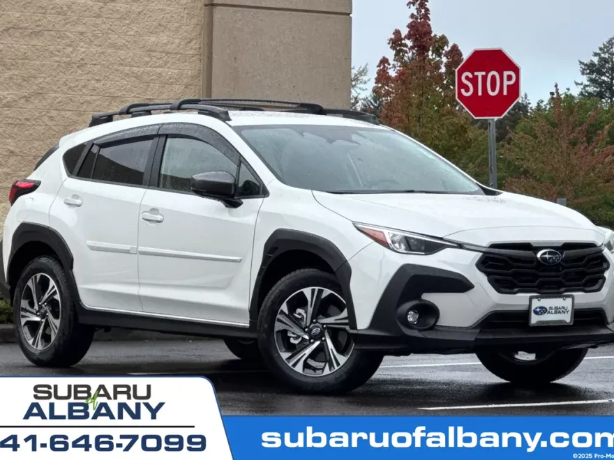 2025 Subaru Crosstrek Premium photo 1