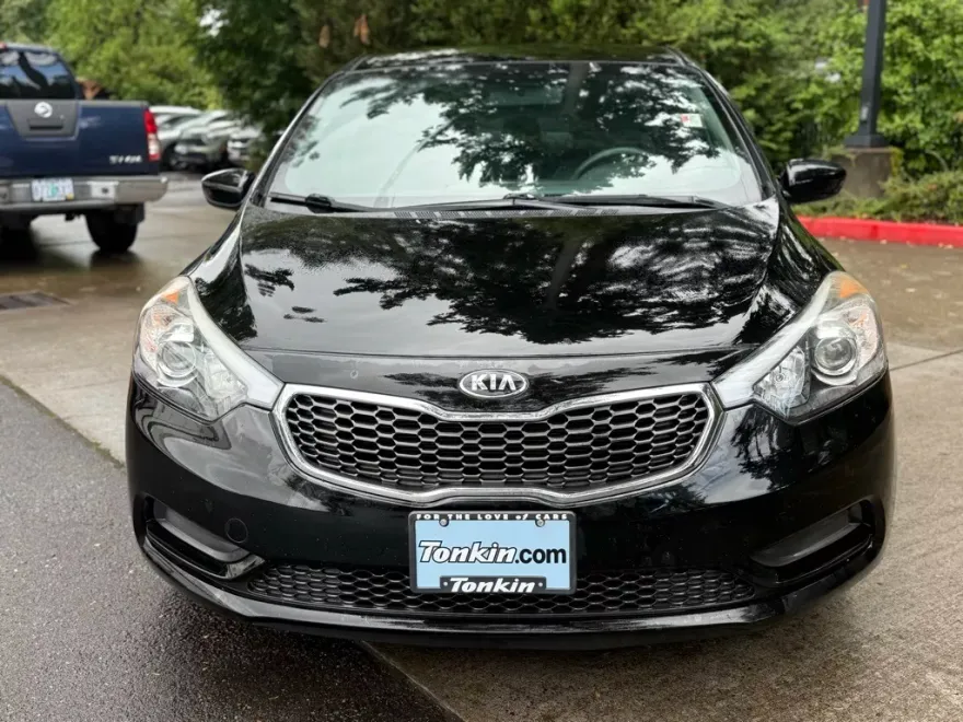 2015 Kia Forte LX photo 1