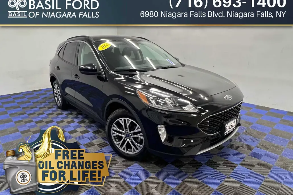 2022 Ford Escape SEL photo 1