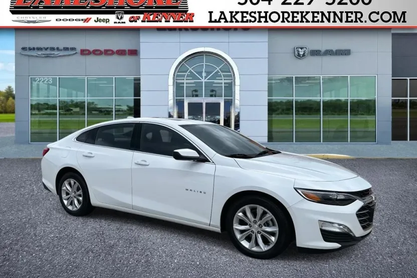 2024 Chevrolet Malibu 1LT photo 1