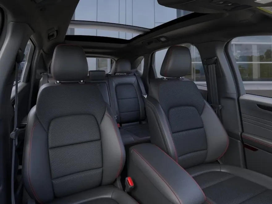 2025 Ford Escape Hybrid ST-Line Select photo 1