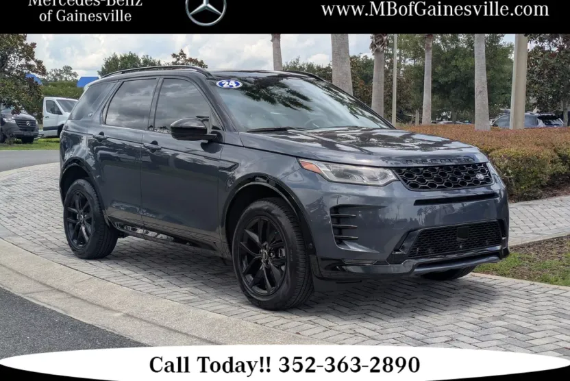2024 Land Rover Discovery Sport Dynamic SE photo 1