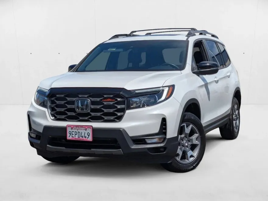 2022 Honda Passport TrailSport photo 1