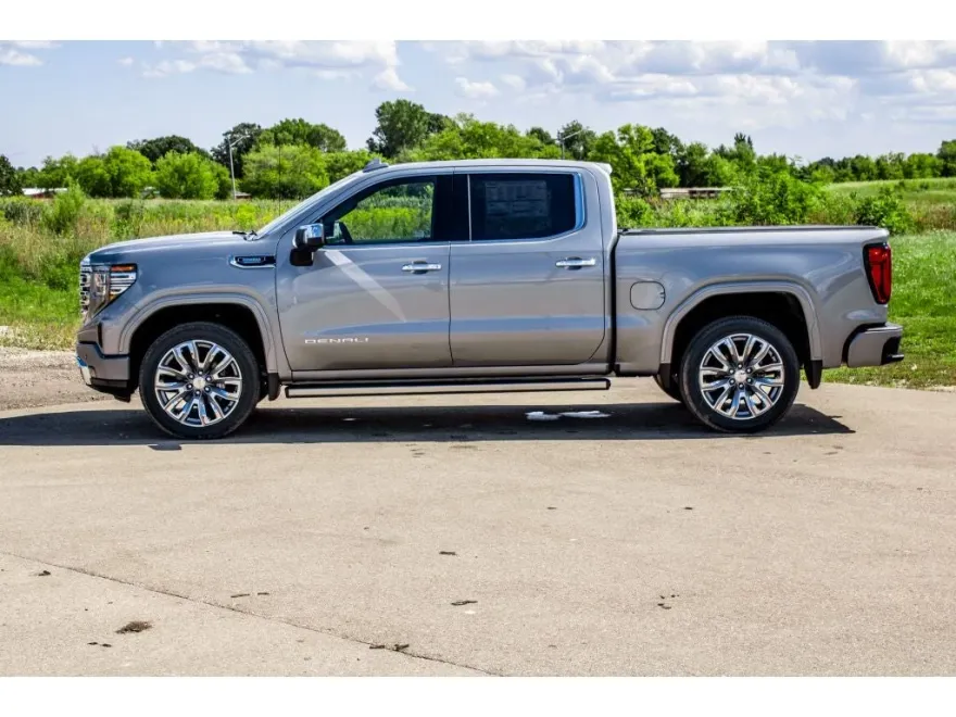 2026 Gmc Sierra 1500 Denali photo 1
