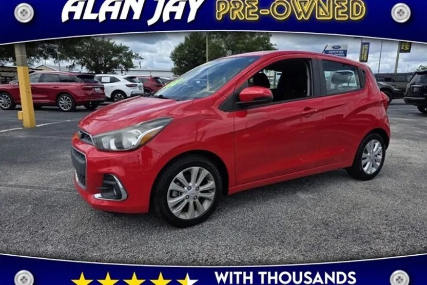 2017 Chevrolet Spark 1LT LT photo 1