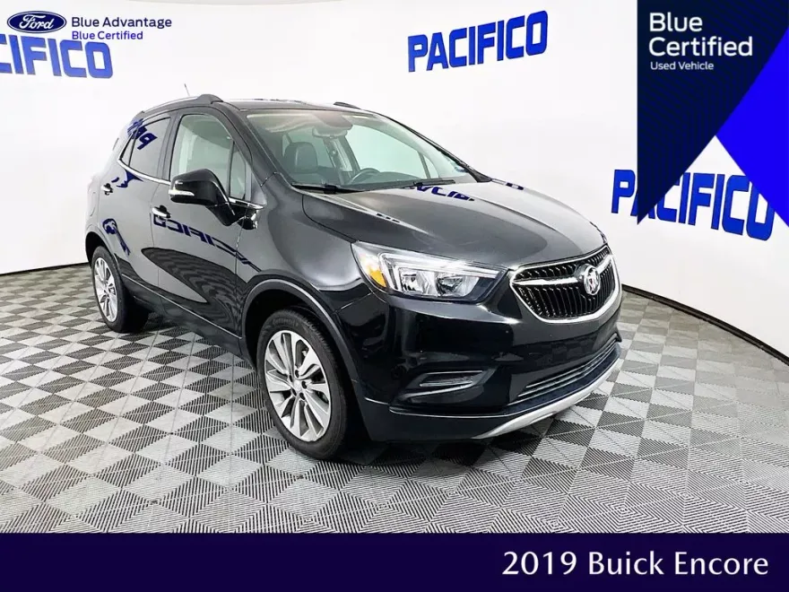 2019 Buick Encore Preferred photo 1