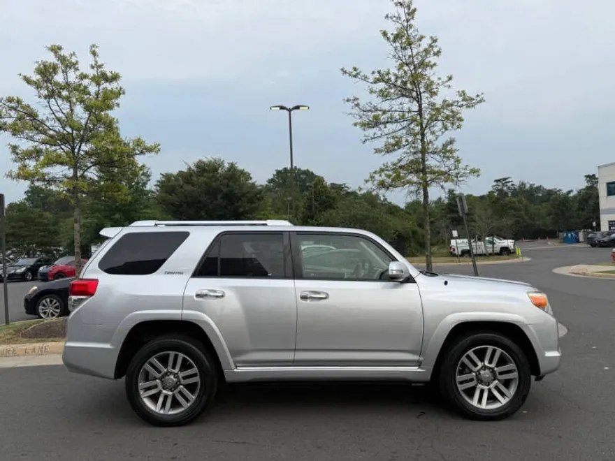 2012 Toyota 4Runner Limited photo 1