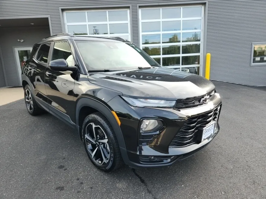 2022 Chevrolet Trailblazer RS photo 1