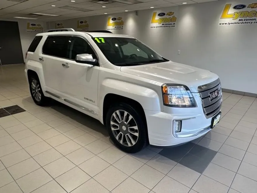 2017 Gmc Terrain Denali photo 1