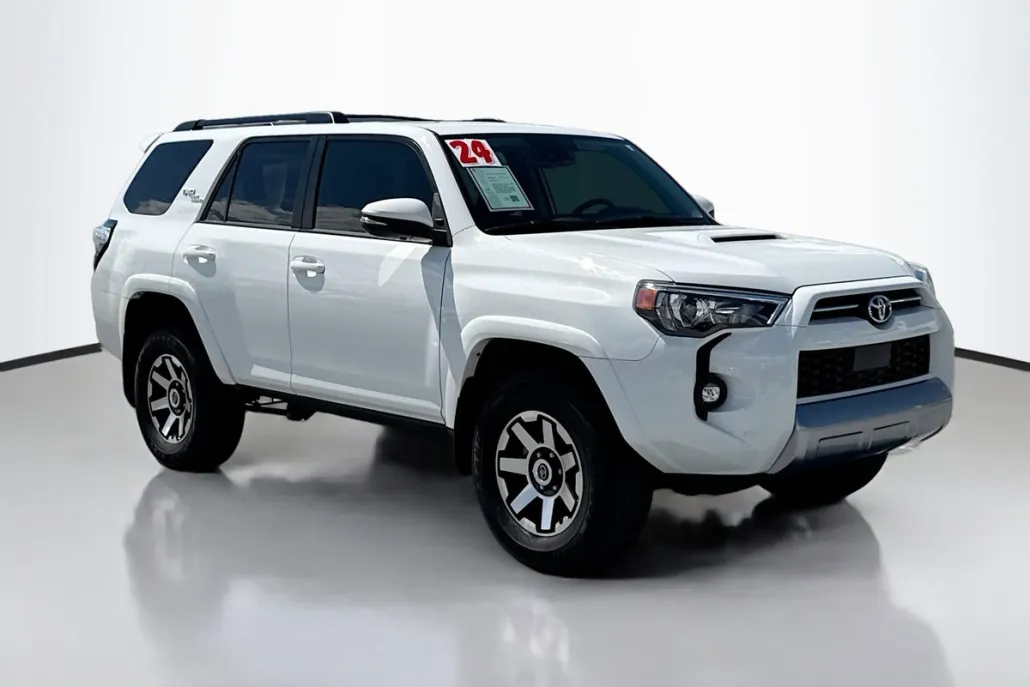2024 Toyota 4Runner TRD Off-Road Premium photo 1